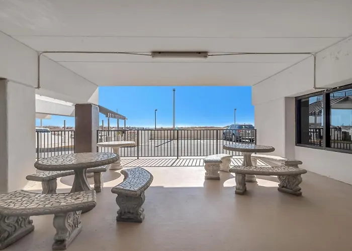 Holiday home Island Winds East Unit 401